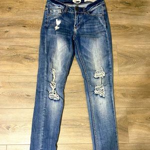 DARK WASH SKINNY JEAN | SIZE 3